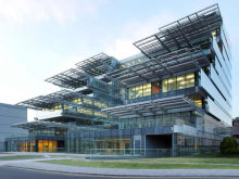 General Motors строит крупнейшую солнечную крышу на Земле