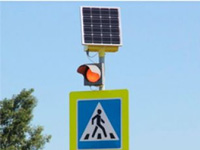 Четыре перехода в Омске оборудуют светофорами с солнечными батареями