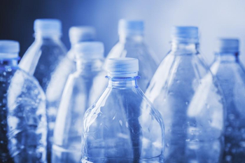Henkel становится соучредителем нового глобального Альянса по решению проблемы пластиковых отходов