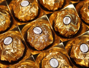 На 40% сокращено количество пластика в новой упаковке Ferrero Rocher