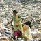 В западном индийском штате Махараштра запущена программа продовольственных купонов в обмен на пластиковые отходы